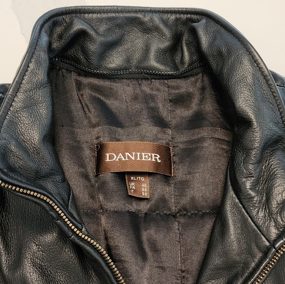 Danier Men's Black Leather Jacket